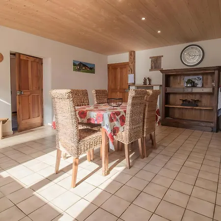 아파트 La Ferme Du Mont Charvin *